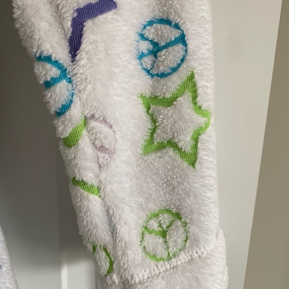 Size 8/10 girls Justice Robe - Picture 2 of 4